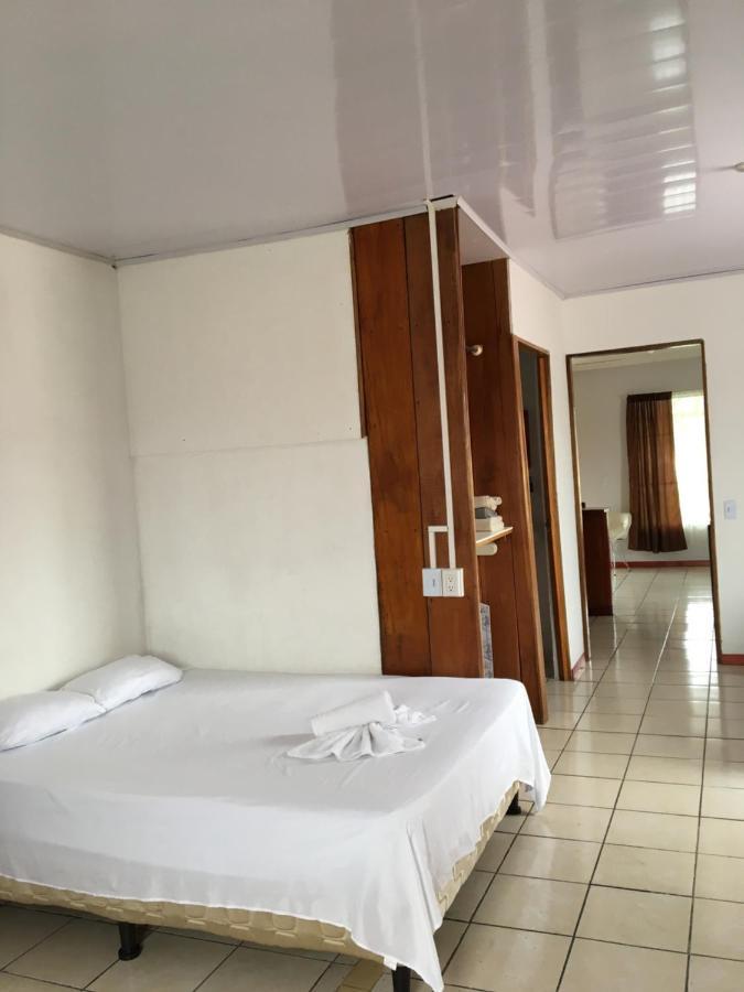 Apartamentos Villa Arenal #3 La Fortuna Esterno foto